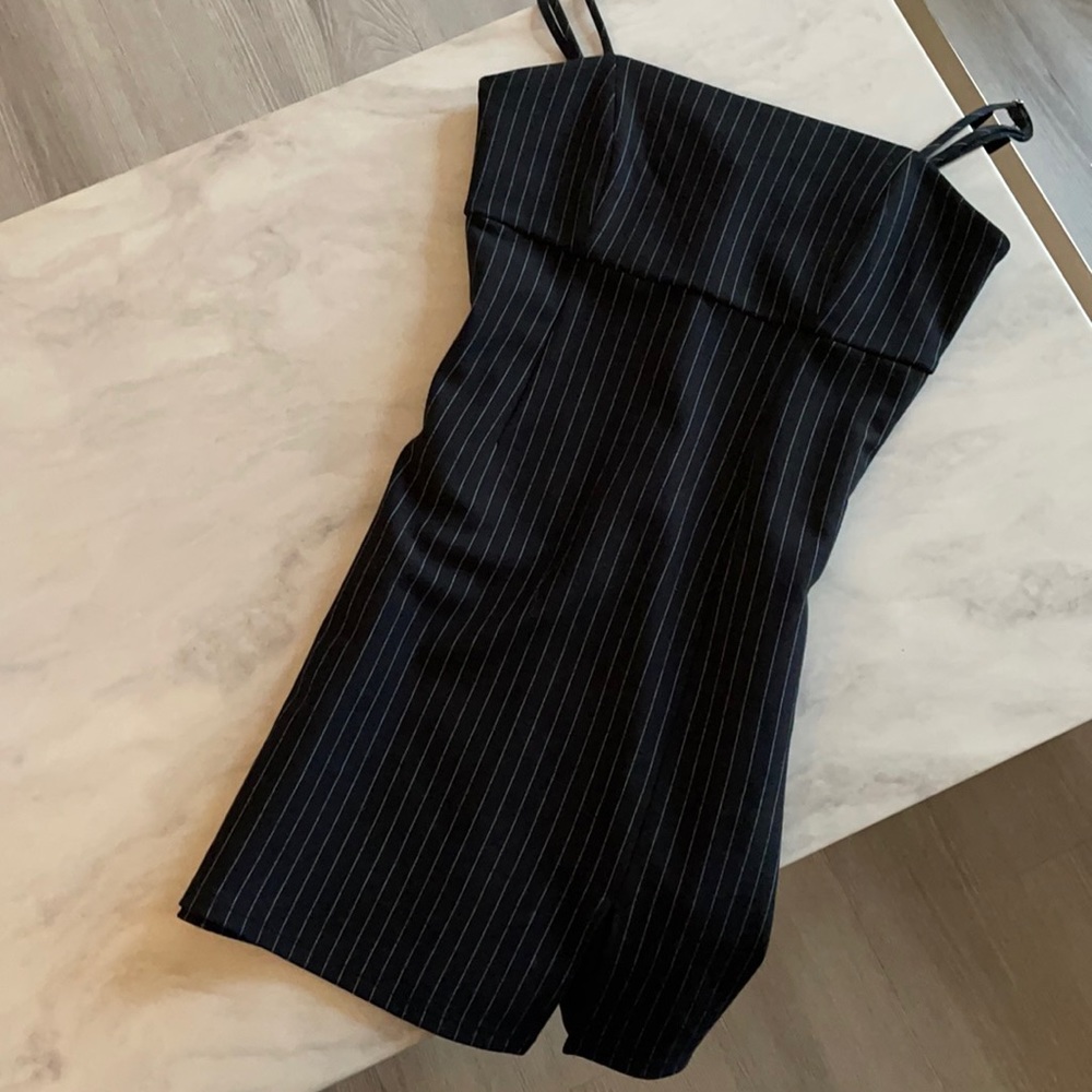 Short dress